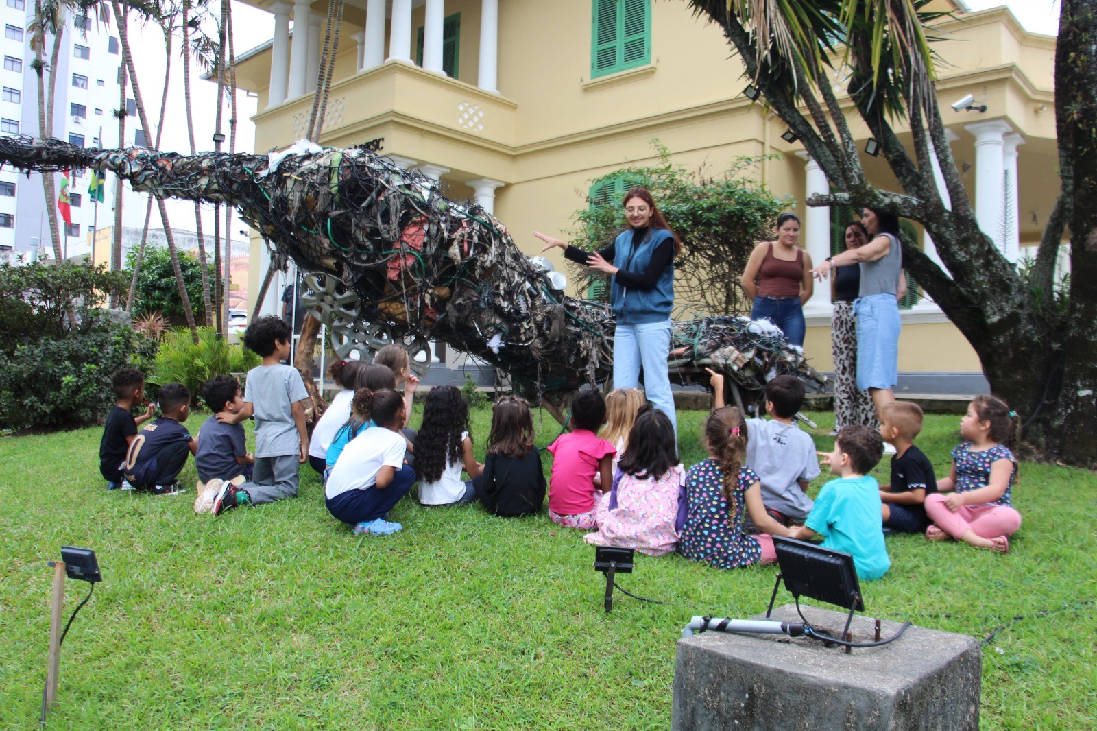 Ações educativas gratuitas na Fundação Cultural BADESC