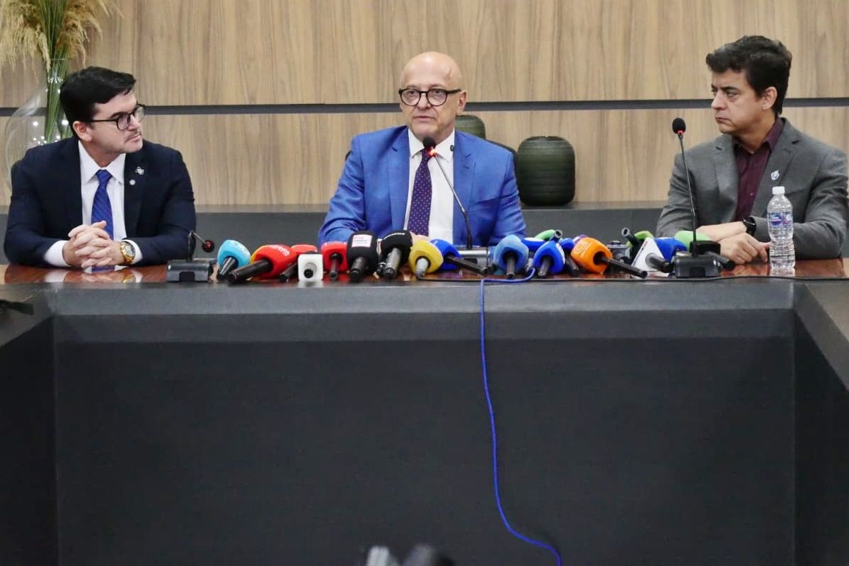 Pivetta e novos secretários