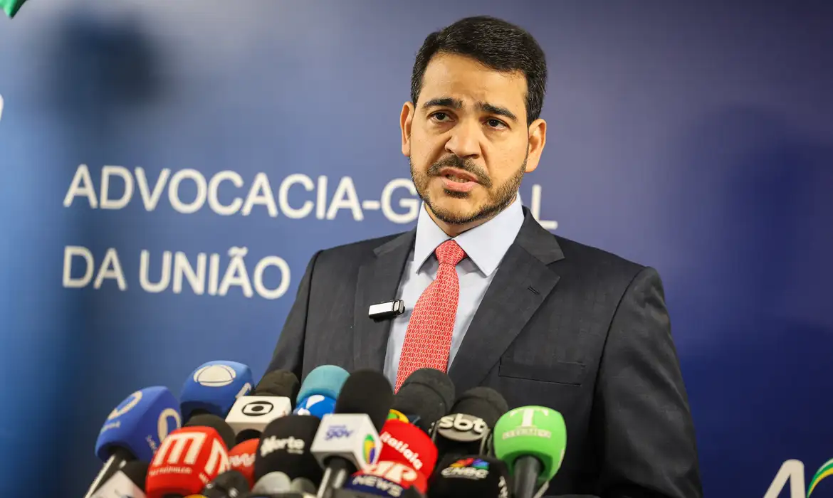 CCJ antecipa sabatina de Jorge Messias ao STF para 28 de abril